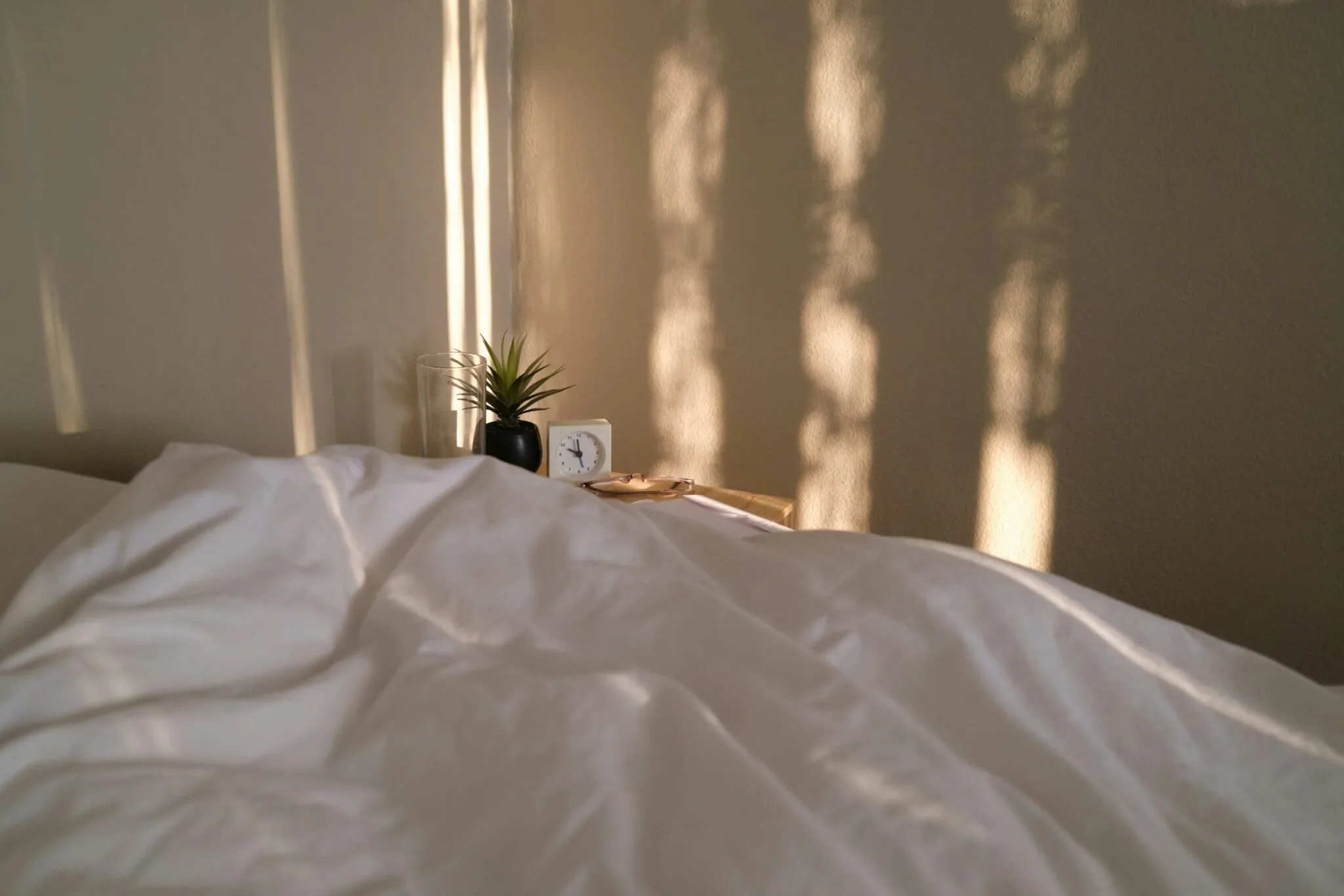 quiet intimacy：a new language of desire