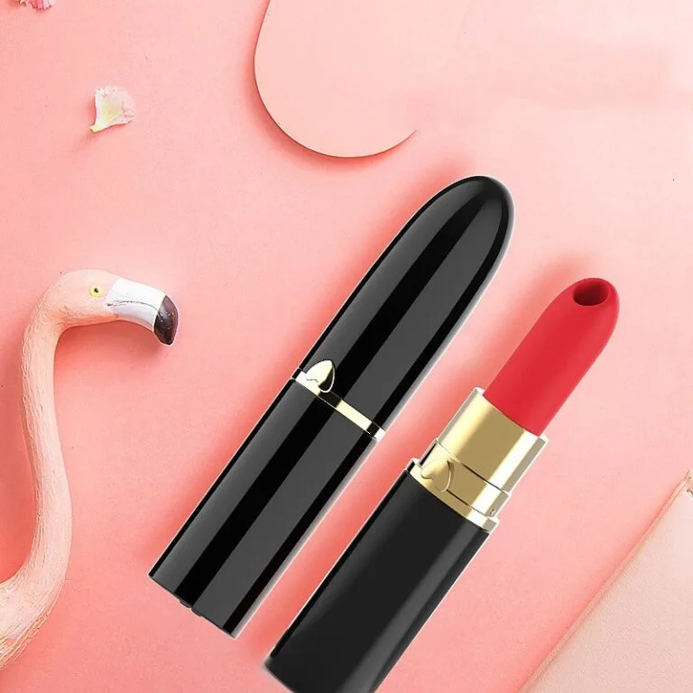 Compact lipstick size